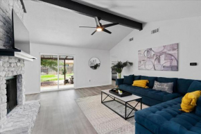 Super Comfy Home with Hot Tub!